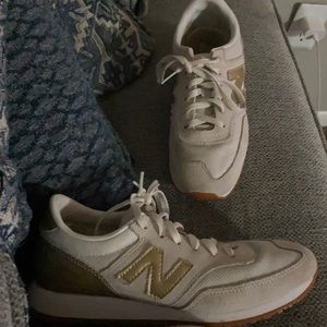 Used but like new new balance gold and beig